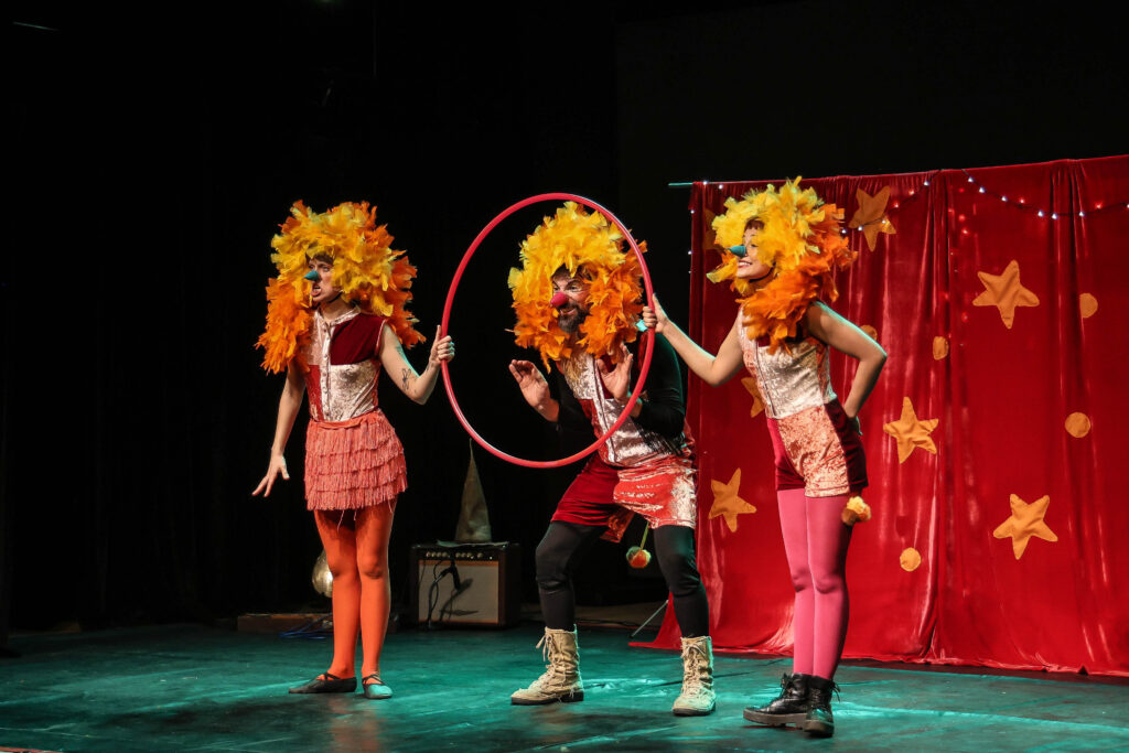 Espetáculo Infantil - Circo de Umbigo
